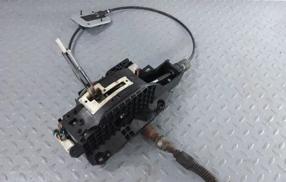 Nissan Murano Z51 Gear shifter/selector 349011AK0B 349011AK1E 349011AK0D