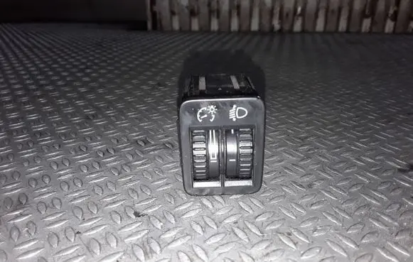 Volkswagen PASSAT B6 Headlight level height control switch