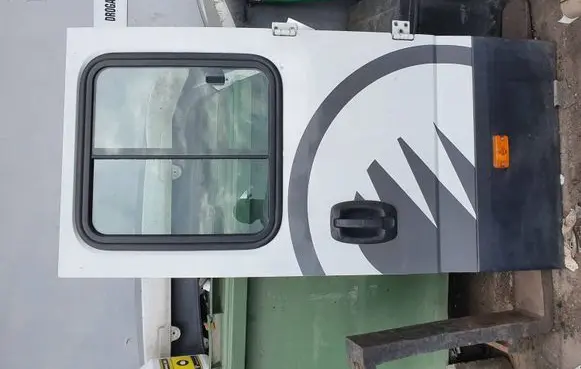 Iveco Daily 6th gen Rear door DOKA