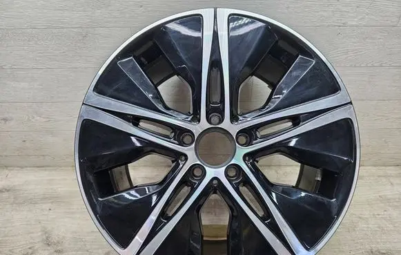 Mercedes-Benz C W205 R18 alloy rim A2054018300