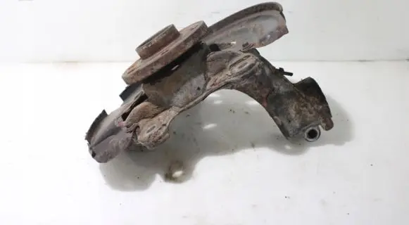 Volvo V70 Front wheel hub spindle knuckle