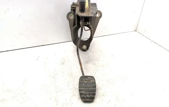 Clutch pedal