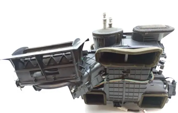 Interior heater climate box assembly
