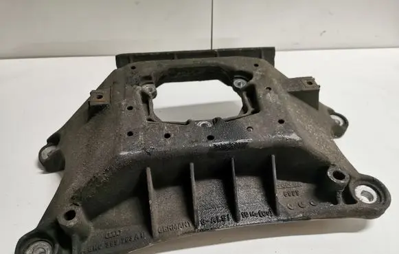 Audi A5 8T 8F Gearbox mounting bracket 8K0299263AB 8K0299263