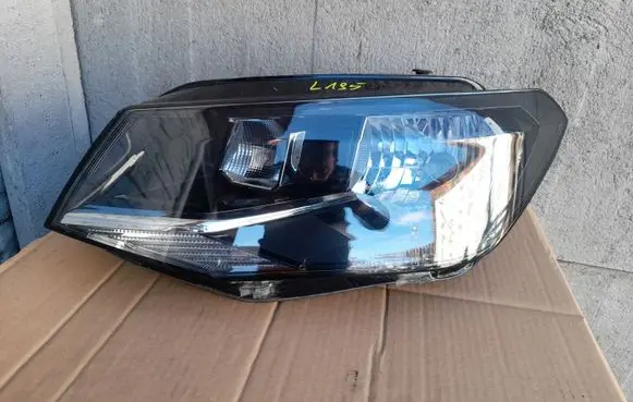 Volkswagen Caddy Headlight/headlamp