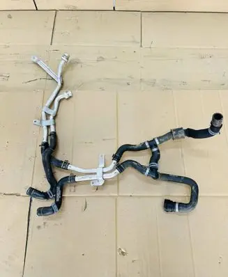 Audi Q7 4M Engine coolant pipe/hose 4M0121485CP 4M0819927C 4M0265374R