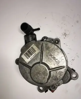 Nissan X-Trail T31 Vacuum pump 8200796080 796080 2A121007