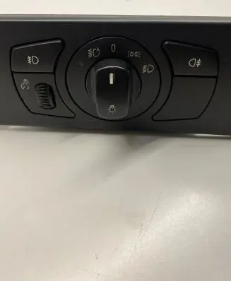 BMW 5 E60 E61 Light switch 33290401 003125975900 6925287