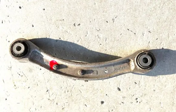 Rear control arm