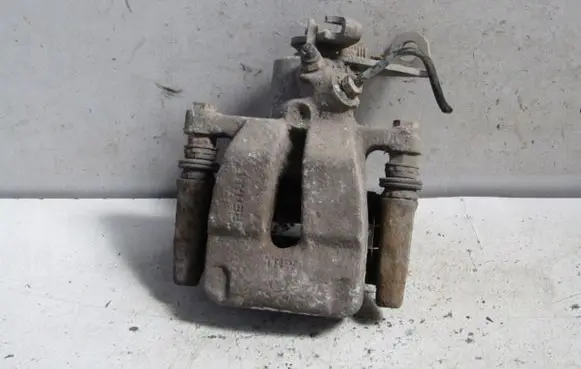 Renault Scenic I Rear brake caliper