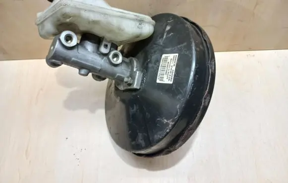 Peugeot Partner Brake booster 0204024824 3090411 9648370880