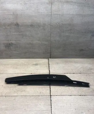 Audi A6 S6 C7 4G Front door glass trim molding 4G0837901