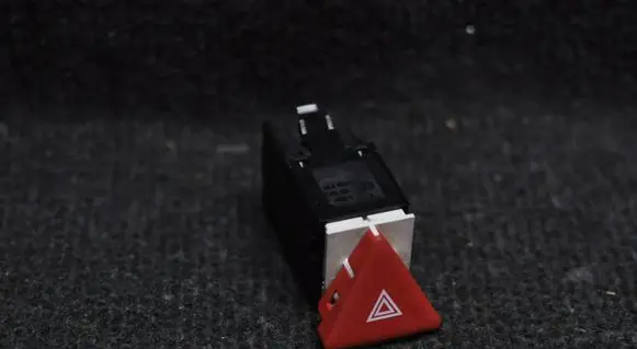 Volkswagen Eos Hazard light switch 1Q0953509