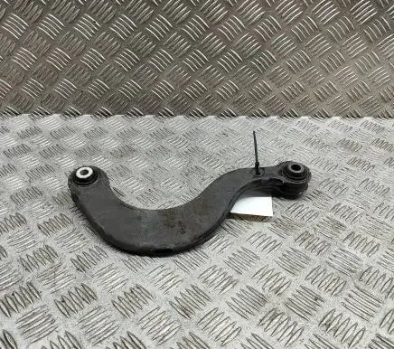 Volkswagen PASSAT B8 Rear upper control arm/wishbone 5Q0505323D
