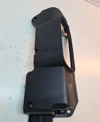 BMW 5 E60 E61 Air filter box cover 7787254 0928400397