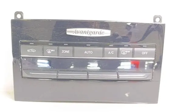 Mercedes-Benz E W212 Climate control unit A2129009109 A2128300285