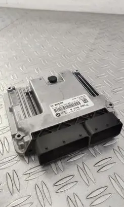 BMW 5 F10 F11 Engine control unit/module 0281030946 8578995