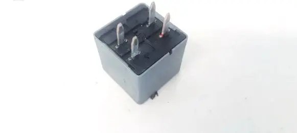 KIA Carens II Other relay 9523038000 95230-38000