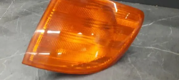 Mercedes-Benz Vito Viano W638 Front indicator light 6388200121