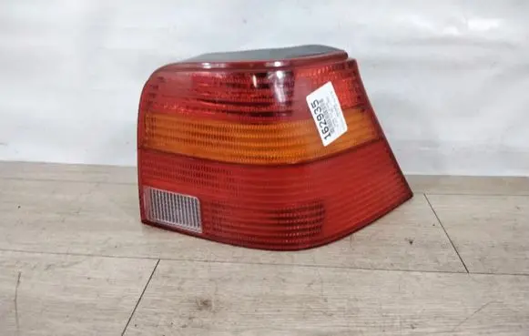 Volkswagen Golf IV Rear/tail lights