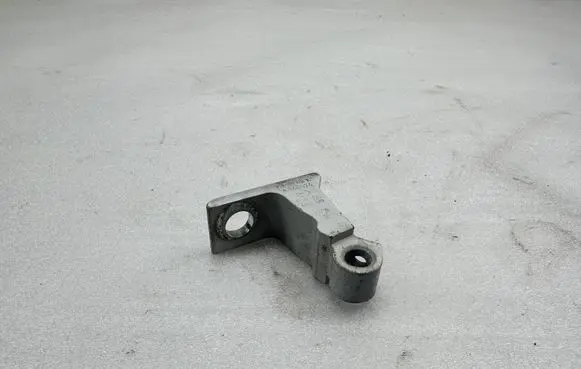 Volkswagen Tiguan Rear door lower hinge 8V5833404C 8V5833404