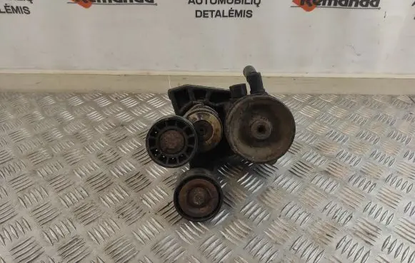 Iveco Daily 30.8 - 9 Power steering pump 7612955117