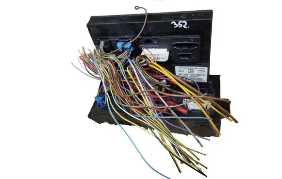 Mercedes-Benz E W211 Fuse module 2115457601