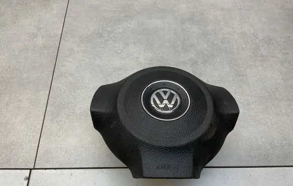 Volkswagen Scirocco Steering wheel airbag 5K0880201AB