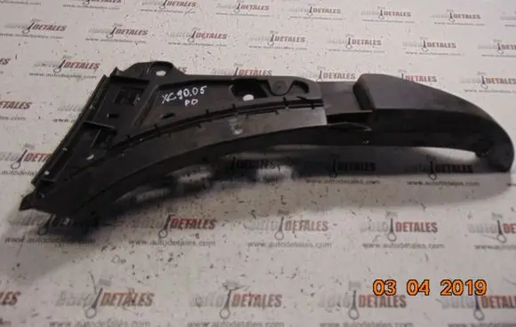 Volvo XC90 Front bumper mounting bracket 08620564