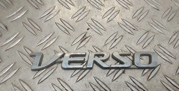 Toyota Verso Manufacturers badge/model letters 