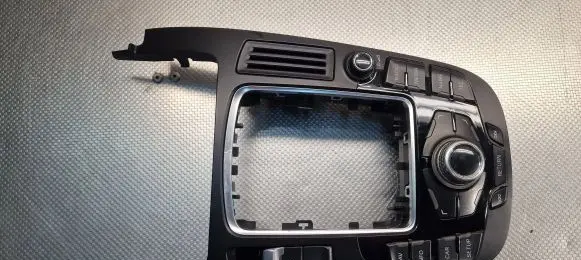 Audi A5 8T 8F Head unit multimedia control 8T0919609