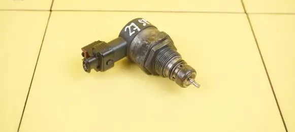Opel Zafira C Fuel pressure sensor 0281006034 27SP2