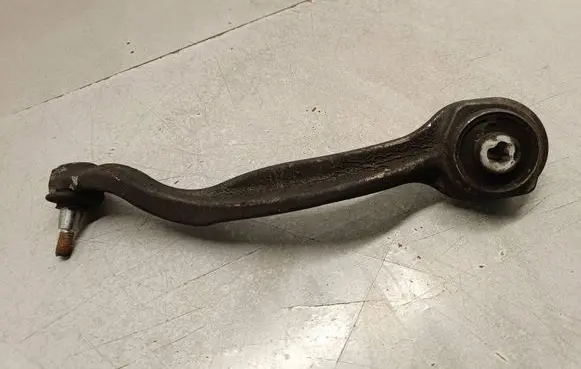 Mercedes-Benz E W212 Front lower control arm/wishbone
