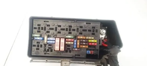 Mercedes-Benz ML W164 Fuse box set