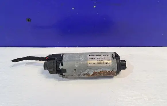 Saab 9-3 Ver1 Seat adjustment motor 9454736 9454736R