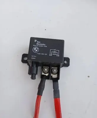 BMW 7 F01 F02 F03 F04 Combustion relay 7661503 V23132A2001X26