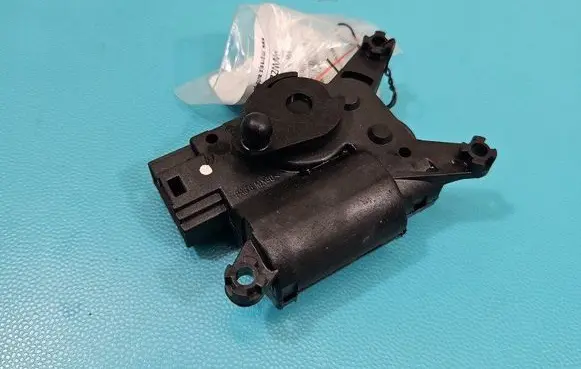 A/C air flow flap actuator/motor