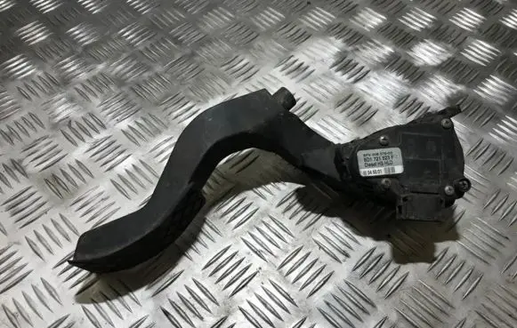 Audi A6 S6 C5 4B Accelerator throttle pedal 8d1721523f 6pv008376-03