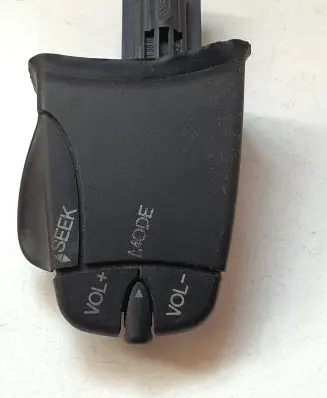 Multifunctional control switch/knob