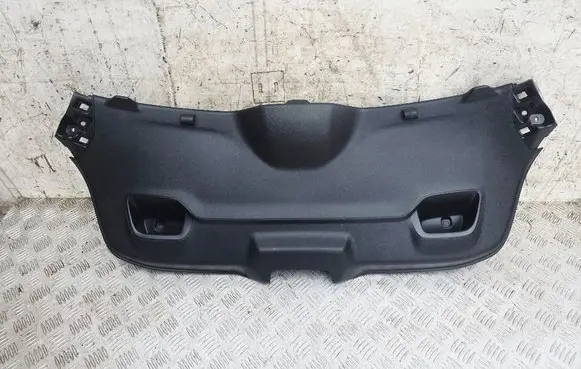 Citroen C3 Tailgate trim 9673742677