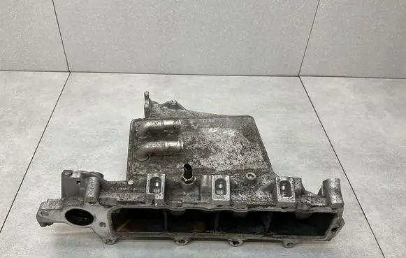 Volkswagen PASSAT B8 Intake manifold 04L129766AQ