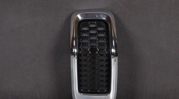 Jeep Cherokee Front grill 68138335AB