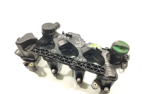 Ford Focus Rocker cam cover 9827624180