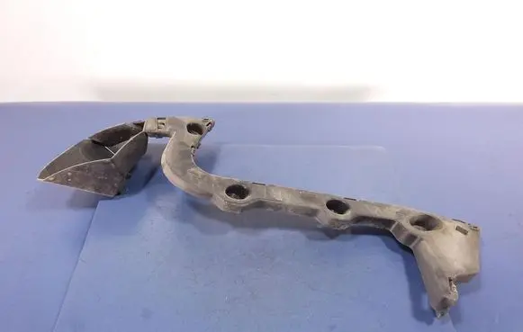 Ford Focus Front bodywork piece BM51N17E850A