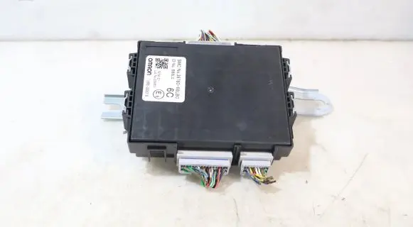 Suzuki Swift II Central body control module