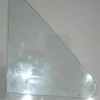 Volkswagen Golf I Front vent window/glass (coupe) 171845252