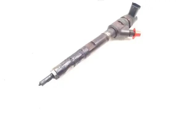 Hyundai H-1, Starex, Satellite Fuel injector 33800-4A500 0445110275