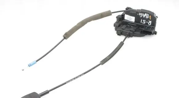 Renault Kangoo II Loading door lock 8200542399
