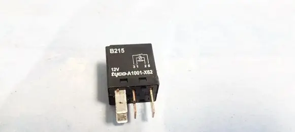 Mazda 2 Other relay a1001x62 a1001-x62