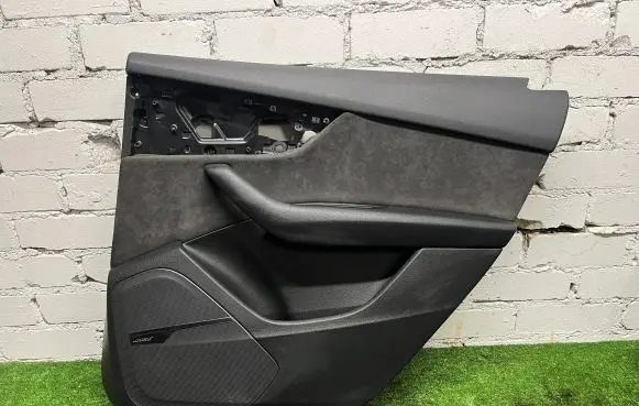 Rear door card panel trim